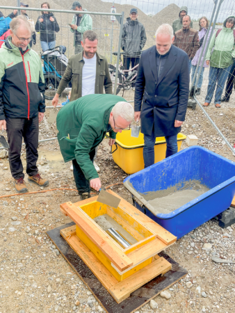Grundsteinlegung Neufreimann